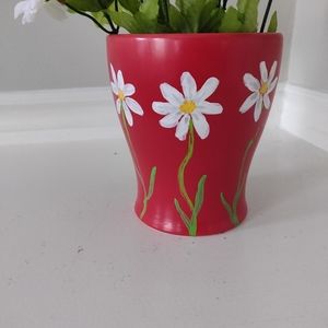 Ceramic daisy vase